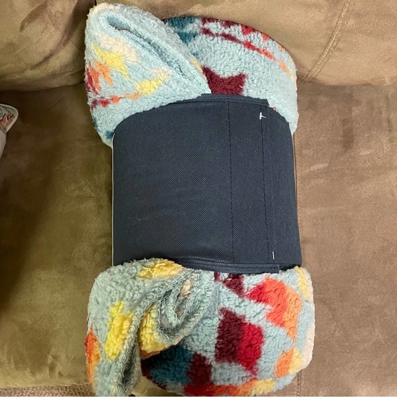 Pendleton Sherpa Fleece Blanket Bedding Bedroom Throw Queen - Picture 5 of 5